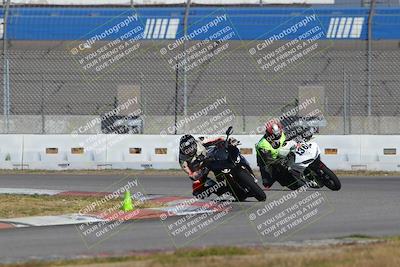 media/Nov-26-2022-Fastrack Riders (Sat) [[b001e85eef]]/Level 1/Session 3 Outside Turn 9/